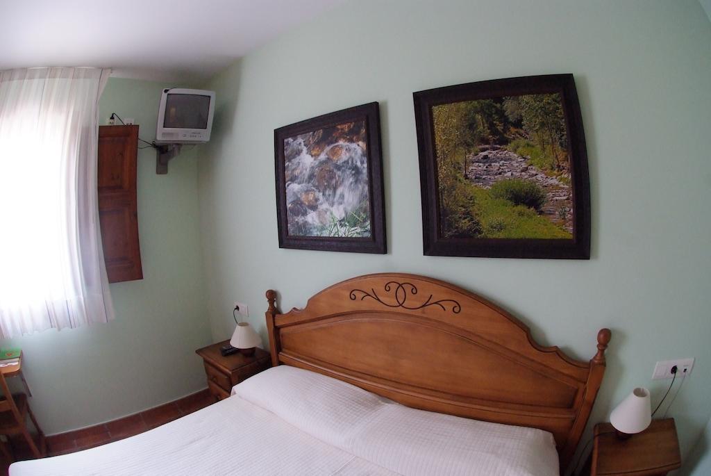 Hotel Casa Duaner Guardiola de Berga Cameră foto